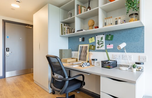 Bronze Studio